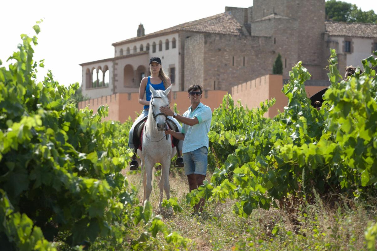 Enoexperiència: Passeig a cavall a l’Oller del Mas